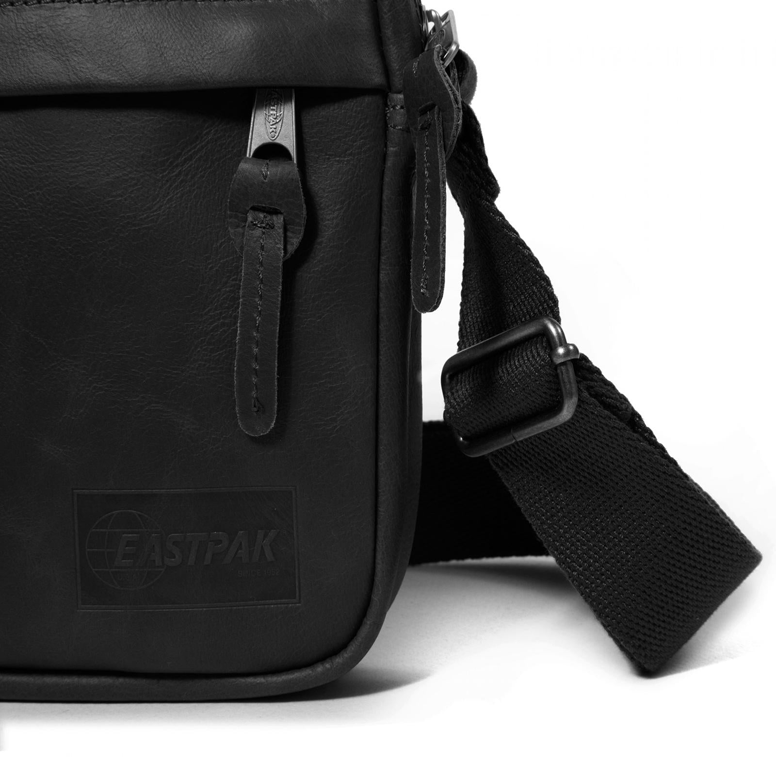  EK04564O  EASTPAK 