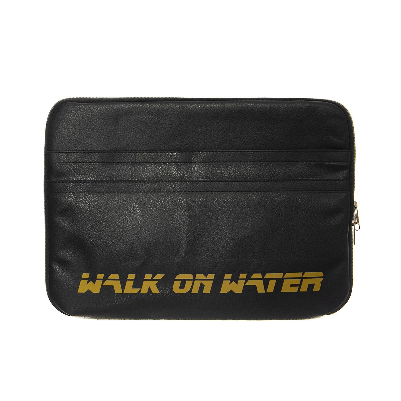 Boarding Skin Black / Black 15.4 Cover - Cover Porta Ipad / Computer Nera NEO-04808154  WALK ON WATER 