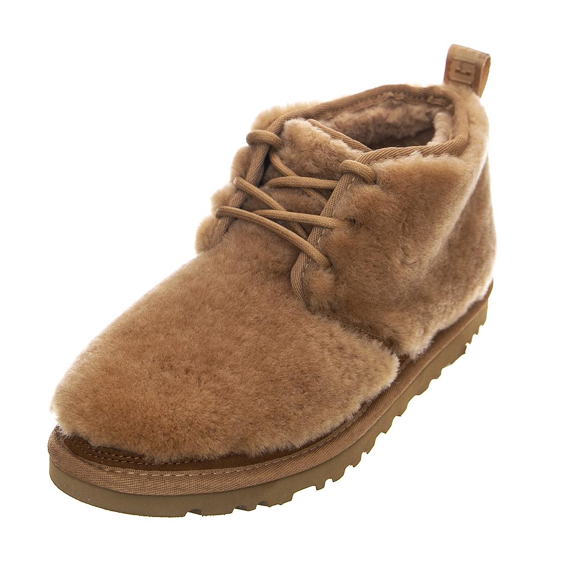  UGSNEUMCCHE1123665W  UGG 