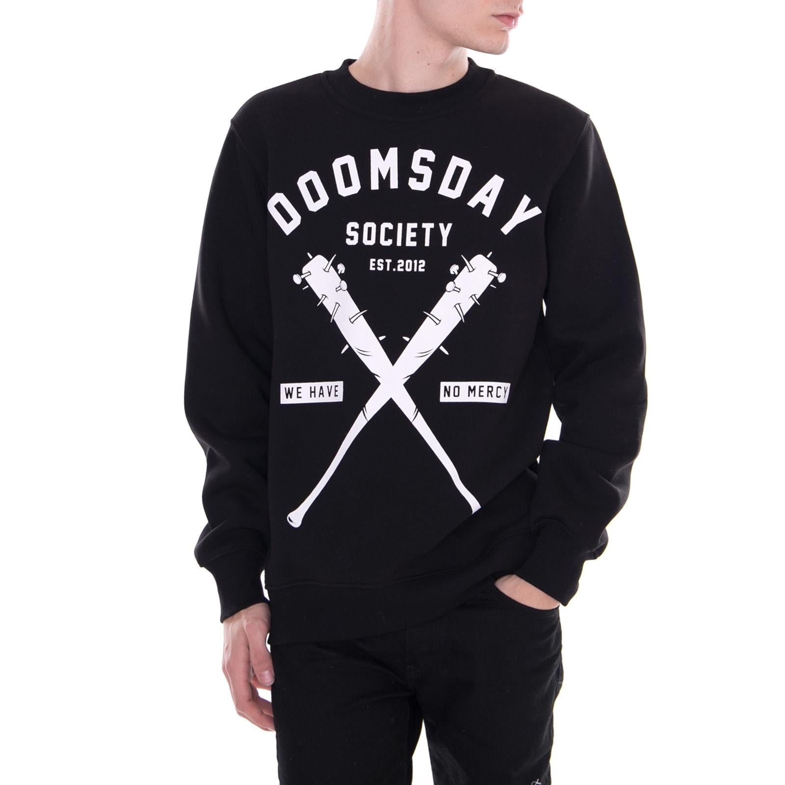  CRN0046BLKFW1718  DOOMSDAY 