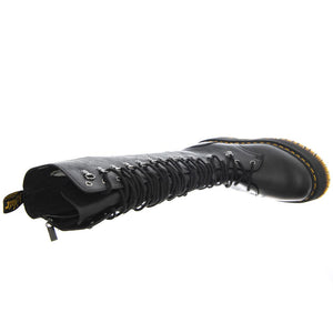  26899001  DR.MARTENS 