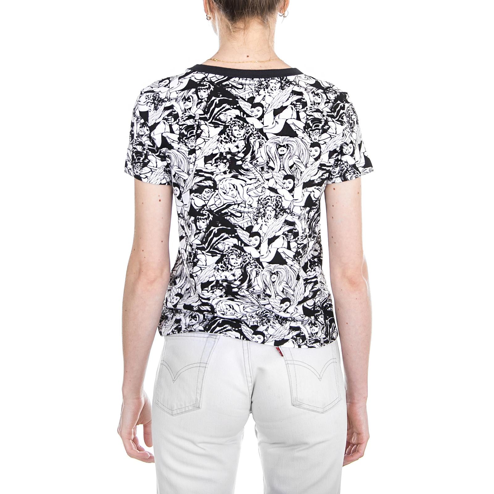 WM MARVEL WOMEN BABY T-SHIRT - Black VA3QXUBLK  VANS 