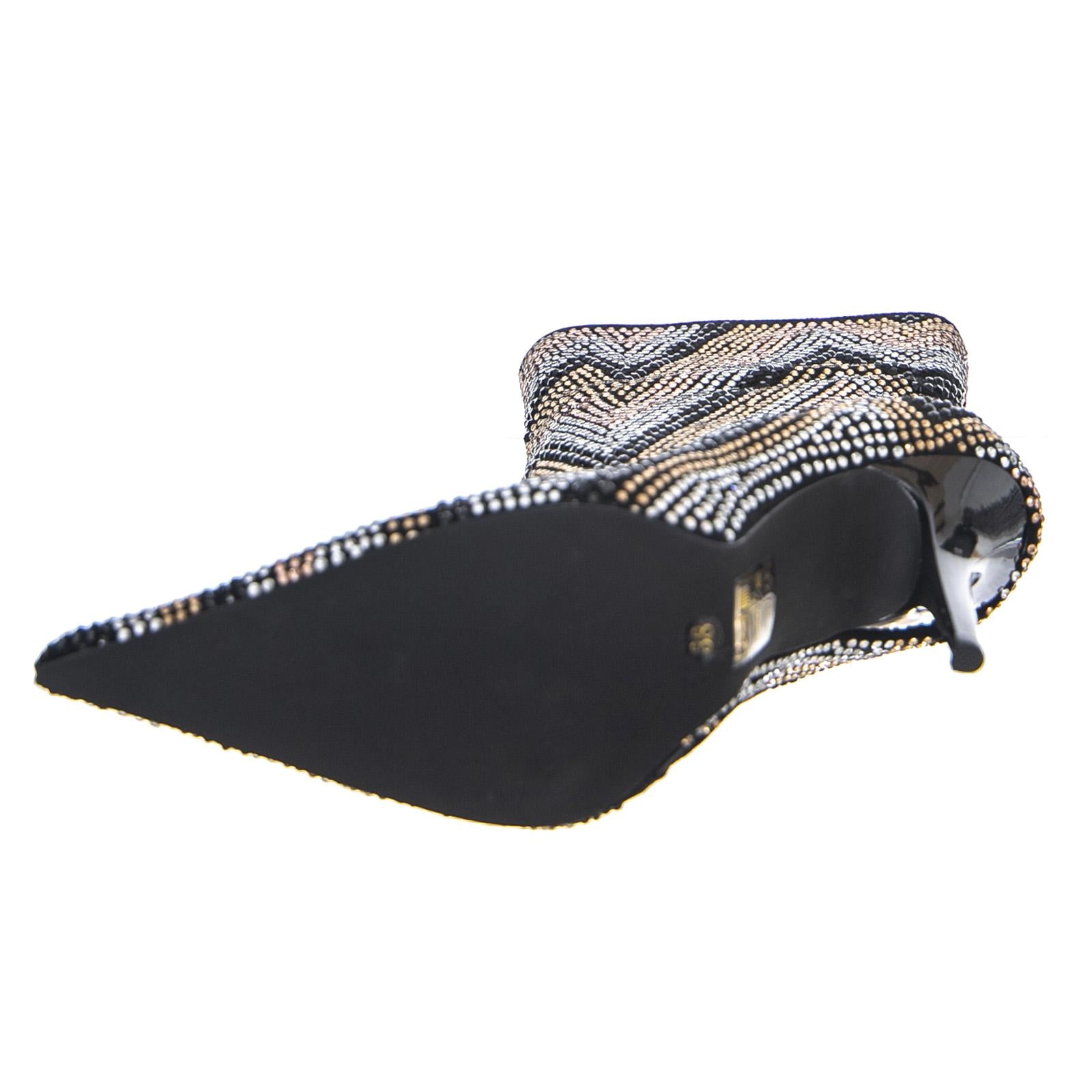  JCSJC486481SUE-MULTI  JEFFREY CAMPBELL 