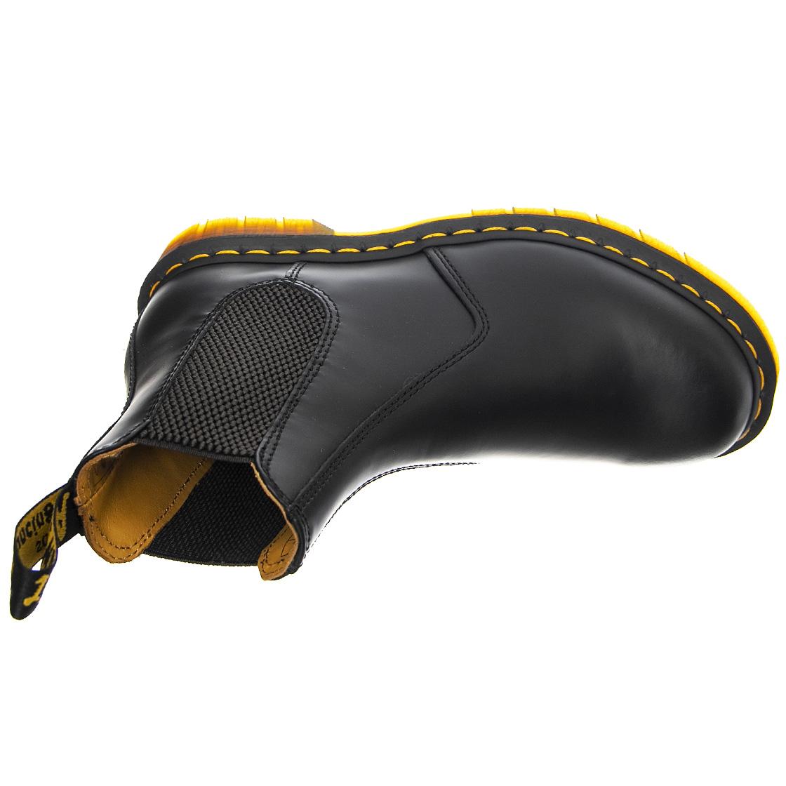  22227001  DR.MARTENS 