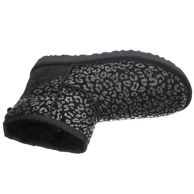  UGSCLMSNLBK1113494W  UGG 