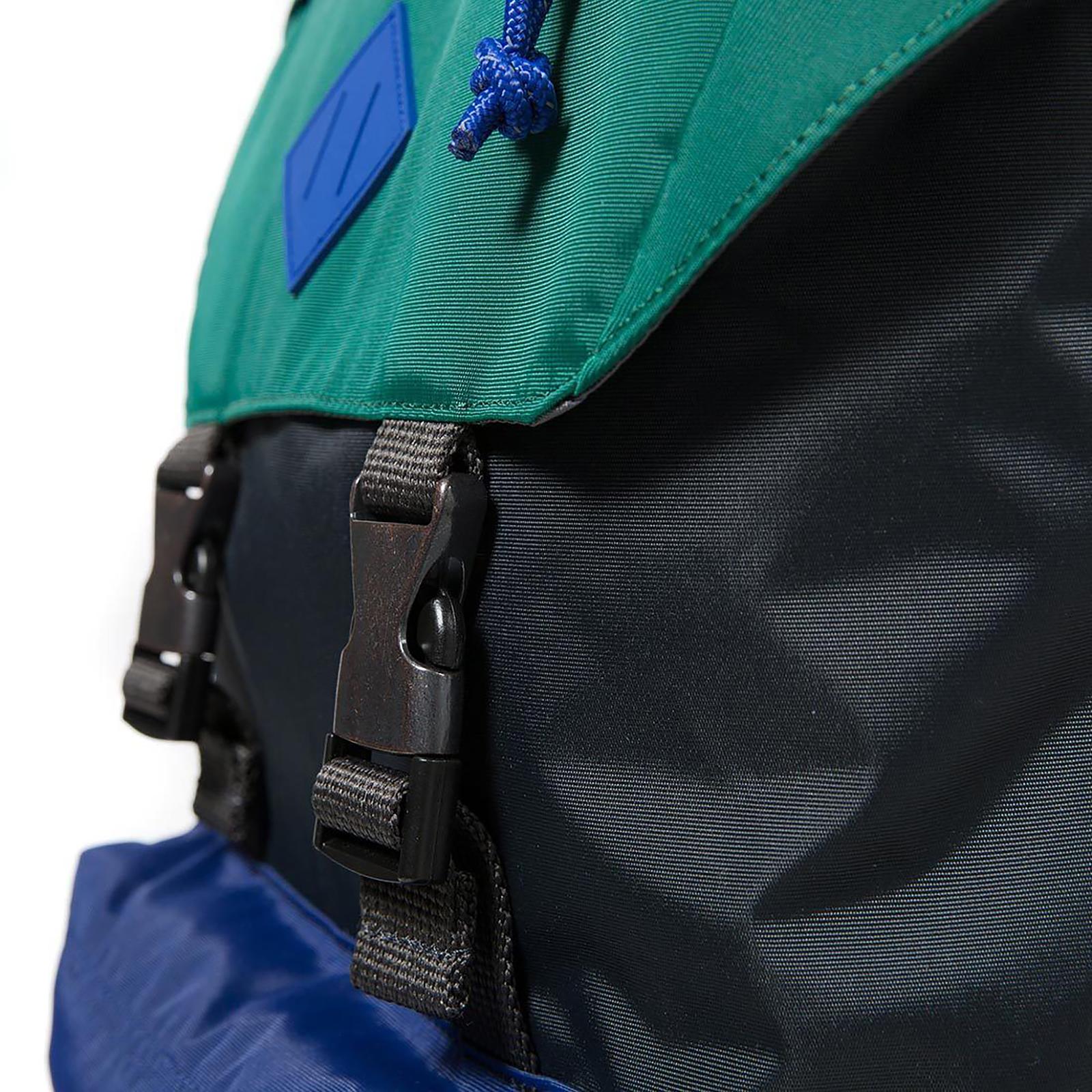 ROWLO INTO NYLON BLOC EK94607P  EASTPAK 