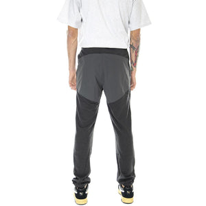  15591M11-961  KLATTERMUSEN 