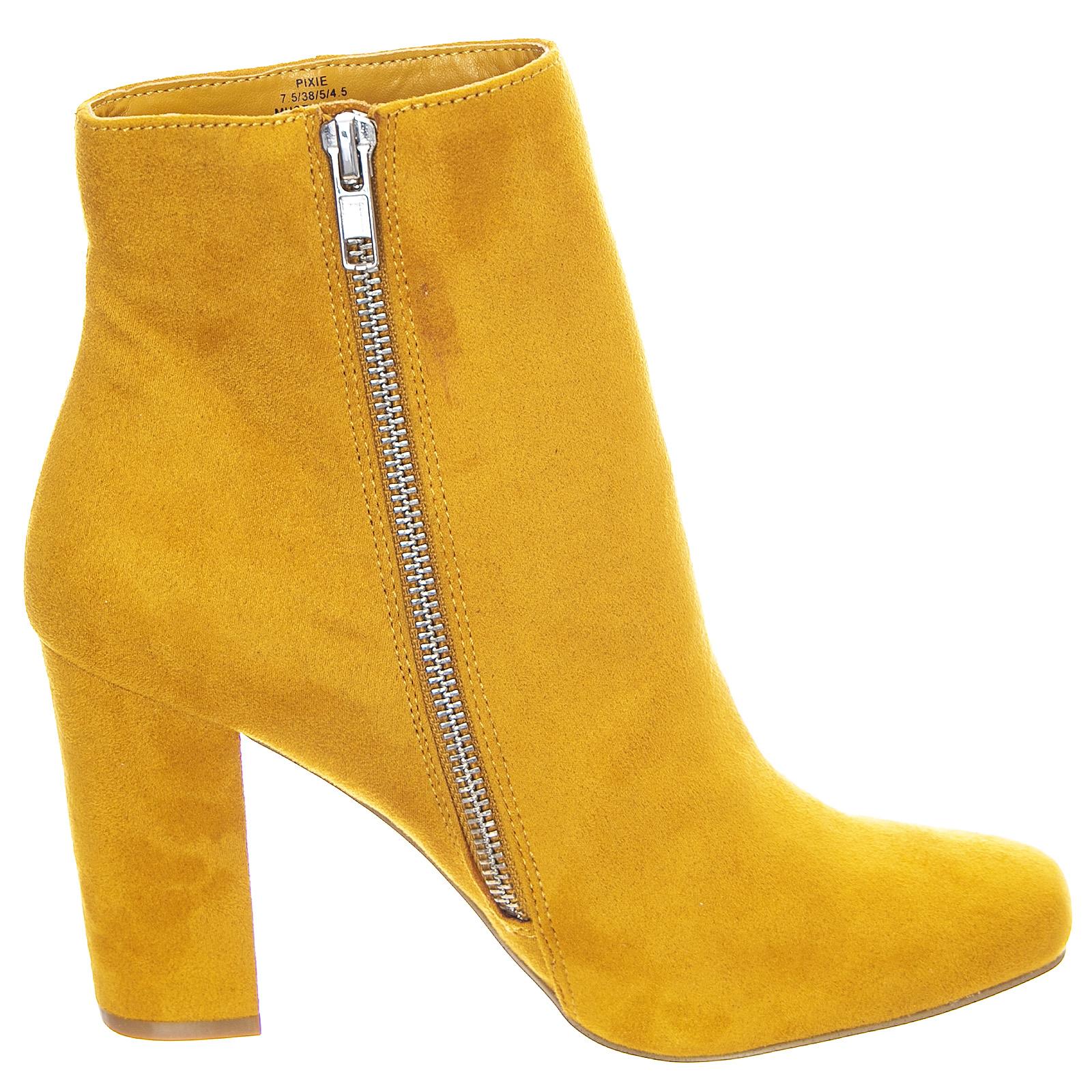  PIXI01S1  STEVE MADDEN 