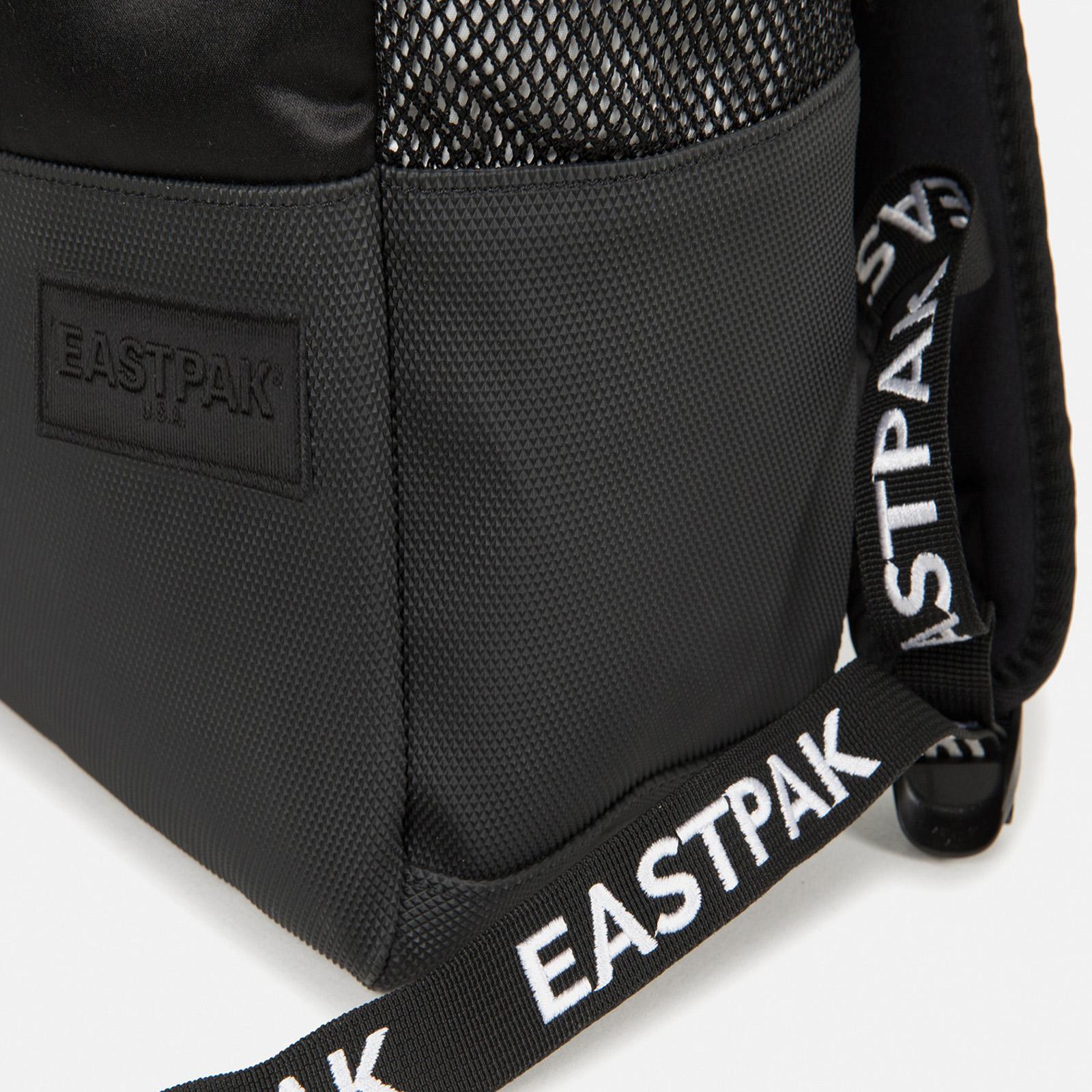  EK18A67V  EASTPAK 